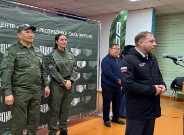 Якутские подростки прошли посвящение в курсанты и получили шевроны Центра «ВОИН»