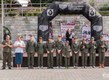 Директор Центра «ВОИН» и директор ВДЦ «Океан» открыли межрегиональную смену «Время юных героев» на Дальнем Востоке