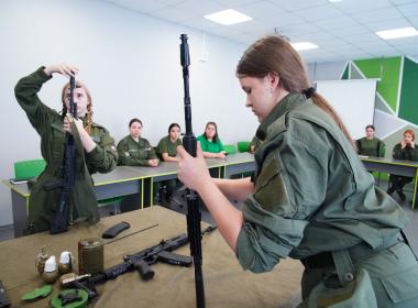 Вторая смена «Время юных героев» стартовала в Кузбассе