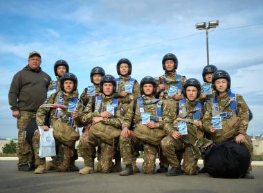 Сестры-курсанты Центра «ВОИН» в Бурятии осуществили мечту – совершили прыжок с парашютом