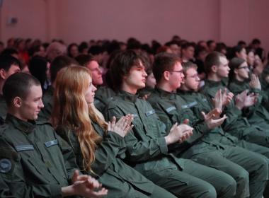 Возложения цветов, встречи с ветеранами, творческие вечера: В Центре «ВОИН» почтили память воинов-интернационалистов