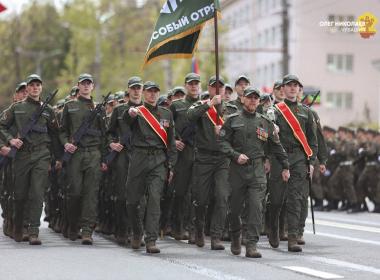 Более 850 инструкторов и курсантов Центра «ВОИН» приняли участие в парадах Победы